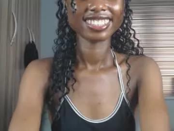 choco_petitqueen on Chaturbate 
