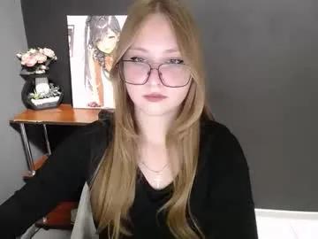 cute_minx — Striptease  #nonude #tease #bigboobs #daddy #bigass [333 tokens remaining]