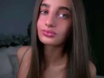 czamabech on Chaturbate