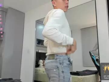 daddyrich4u from Chaturbate