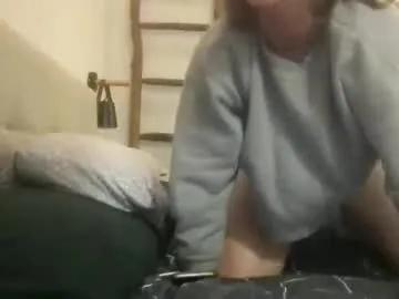 daisy_lately — GOAL: play with dildo [116 tokens remaining] hi welcome to my room #new #curvy #hairy #natural #horny