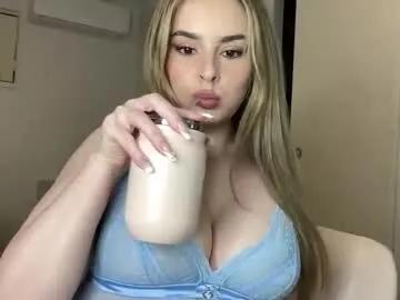 drewgirlnextdoor — top off bra on  #new #young #18 #bigtits  [1000 tokens remaining]