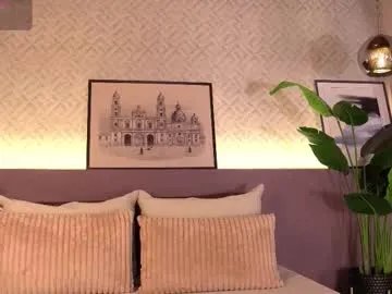 ellediane on Chaturbate