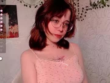 emmae__ on Chaturbate 