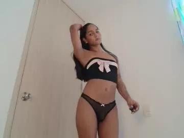 emmily_forever from Chaturbate