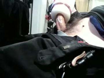 fuckmeallday1975 — Freechat on Chaturbate