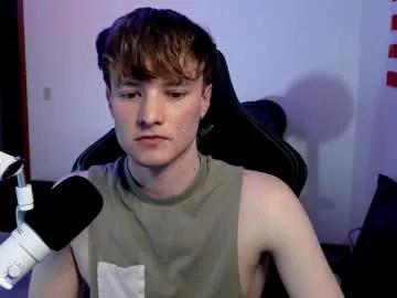 gucciboi4 from Chaturbate