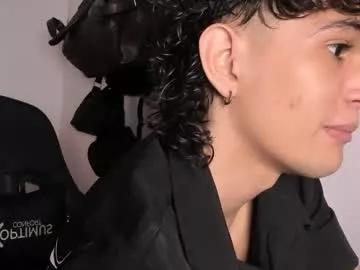 halan_jr from Chaturbate