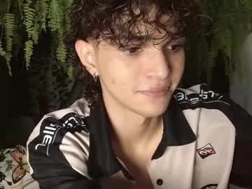 halan_jr from Chaturbate
