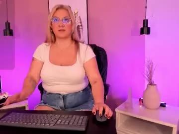 hollie_joliie on Chaturbate 