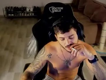 jonnyporn1 on Chaturbate