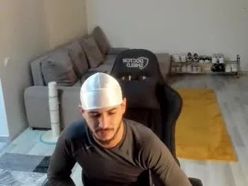 jonnyporn1 on Chaturbate