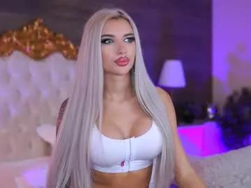 juicy_jessye — Hot blondie gone bad, let's make your deepest desires cum true tonight - Goal: blondie loves to squirt #skinny #teen #blonde #bigboobs #piercings