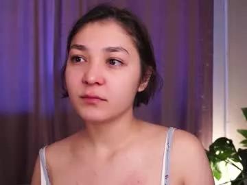 julipenning model from Chaturbate