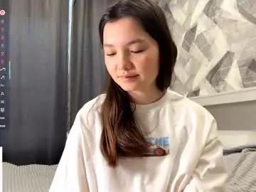 kassandrataulbee — GOAL: to take off my white T-shirt [341 tokens remaining] <: I'm Kira, I'm feeling playful today... Join me? #skinny #asian #18 #shy #new