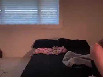 kenziesmithh — shake bootyyy #new #18 #innocent [381 tokens remaining]