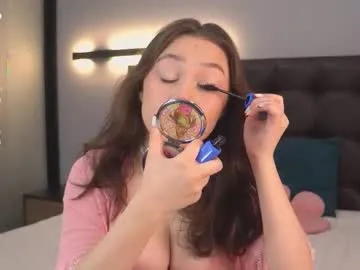 kissiekat on Chaturbate