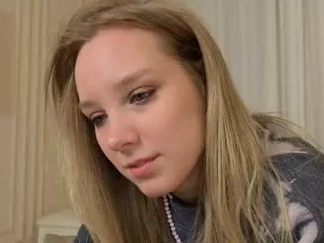 l1n4luv on Chaturbate