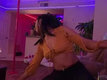 lavahmoon from Chaturbate