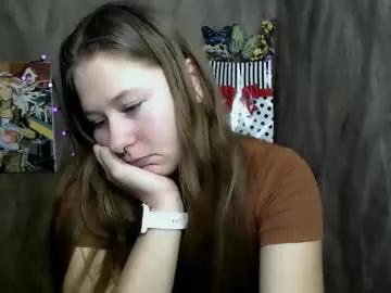 linda_s_ — Show the outfit Goal: show hipps in panties 60 sec [587 tokens remaining] #new #ukraine #dirty #young #nonude
