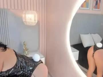 little_vel on Chaturbate 