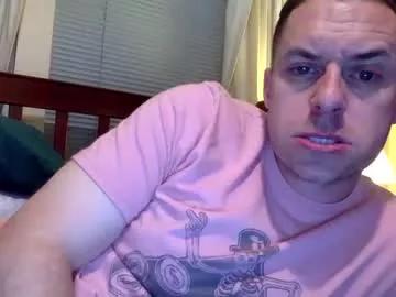 loosejuice2582 from Chaturbate