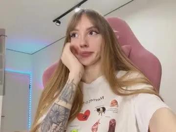 lunainnk — get naked love [0 tokens left] nice to see u here u can find wht u want in menu or pm me <3 / my fav vibes are: 25, 55, 111, 222, 333, 555  #skinny #18 #new #teen #shy