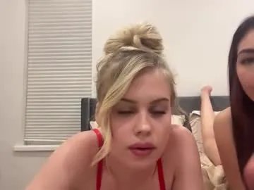 lunarose17 — pillow ride facing cam #blonde #18 #petite #shy [1000 tokens remaining]