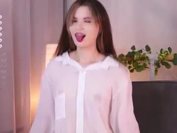 maudhaskell — GOAL: caressing sensitive pussy [44 tokens remaining] There's always a place for you in my heart #bigass #young #cute #lovense #braces