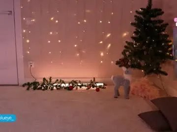 miablueye on Chaturbate