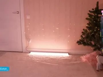 miablueye on Chaturbate