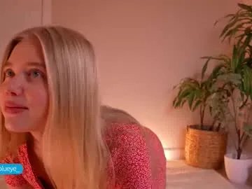 miablueye on Chaturbate