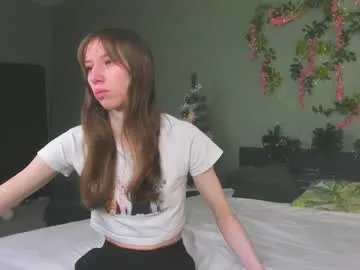 michele_mack on Chaturbate