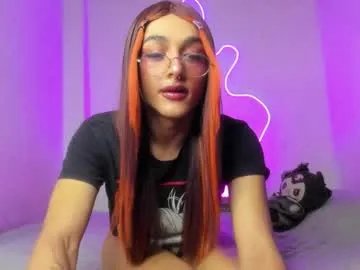 mika_velvet on Chaturbate