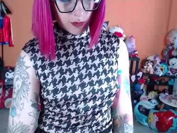 missmia2 — happy valentines day!  #pantyhose #hairy #cuckold #femdom #feet #miss [545 tokens remaining]