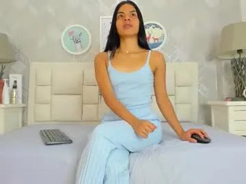 naia_cox on Chaturbate