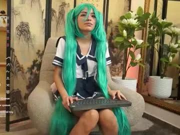 namikimura — GOAL: oral show  Undress me with your eyes, like a hidden gift.  #18  #latina #petite  #skinny #cosplay