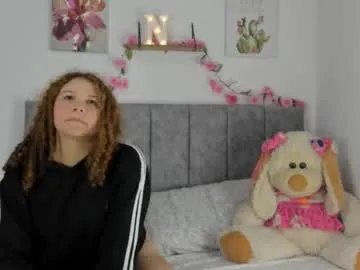 nicolle_saint1 on Chaturbate