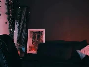 noah_elmer — Lady Vampire here to hypnotize you & bring some dark vibes! Light me up, I'll never stop. DOMI IS ON! // GOAL 4  worship my Devil's pussy  [644 tokens left] #goth #blonde #tattoo #femdom #mistress