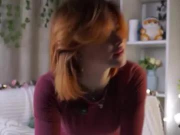 pebee — GOAL: tease with my bra [92 tokens remaining] Hey i m lily energetic girl who loves dancing and entertainment #new #18 #young #teen #skinny