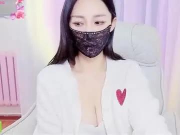 qiqi_mimi9900 on Chaturbate 