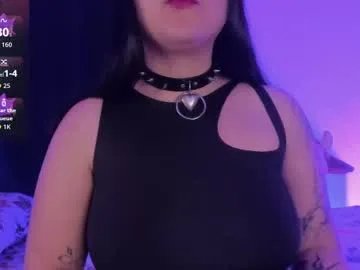 ravendark_666 on Chaturbate