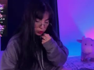 ravendark_666 on Chaturbate