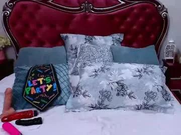 rossecougar_x on Chaturbate 