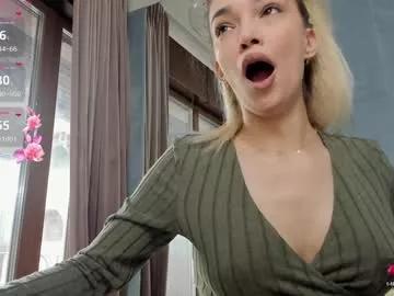 sassyt33n from Chaturbate