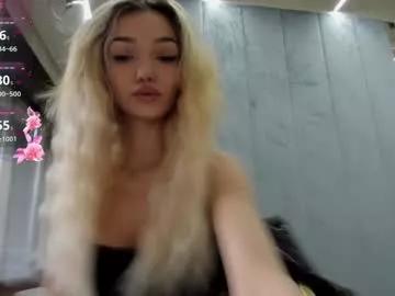 sassyt33n from Chaturbate