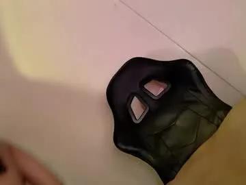 seduce_and_surrender — COME CLOSER TO ME AND i FUCK UR MOUTH AND ASS!!!! nr? cumslut? #mistress #lovense #selfsuck #wifematerial #cum [2000 tokens remaining]