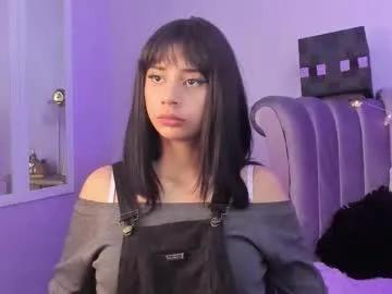 seren_bleck — show Feet  [94 tokens left]  Today I enjoy rubbing and playing with my Domi until I CUM on your face #18 #lovense #teen #cum #feet