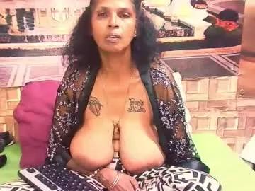 sexyva4u2luv from Chaturbate is Freechat