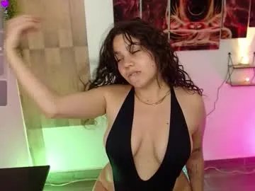 soygreeicy — GOAL: a return for me 25 [1000 tokens remaining] Welcome to my room! #feet #latina #lovense #new #fuckmachine